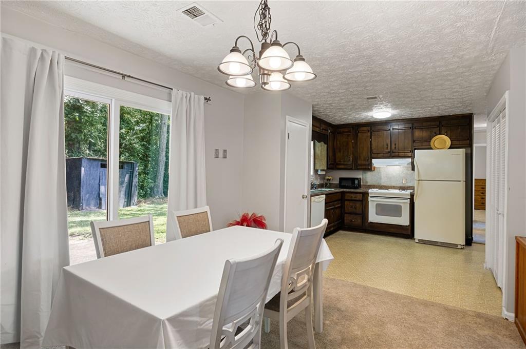 3370 Ridgecrest Drive Powder Springs, GA 30127 - Photo 10 of 27