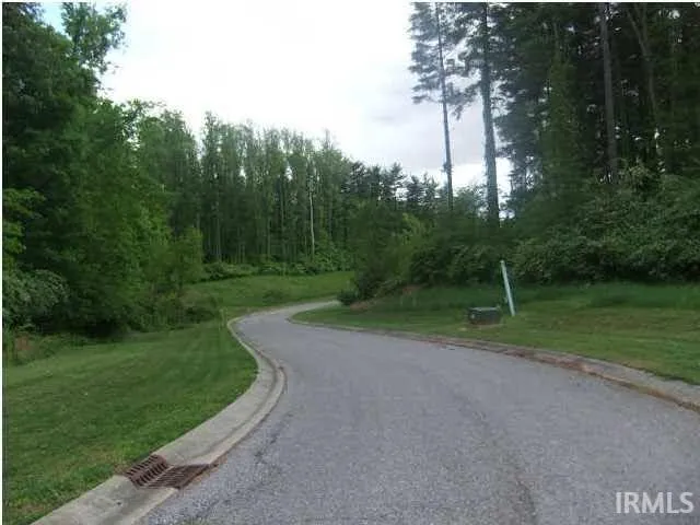 $42,500 | Lot 40 Hawthorne, Princeton, IN 47670