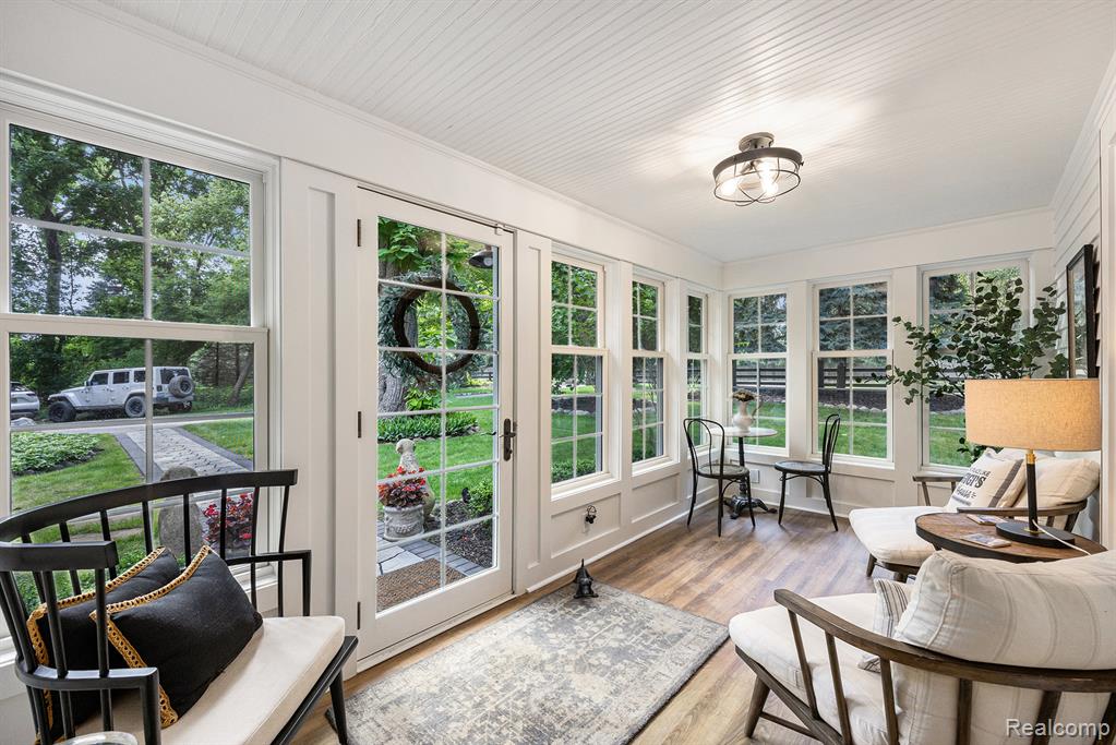 1266 Washington Road Rochester, MI 48306 - Photo 5 of 40