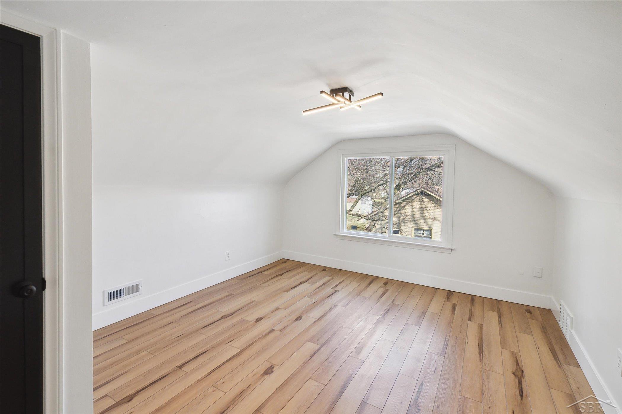 3262 Yauck Road Buena Vista, MI 48601 - Photo 23 of 32