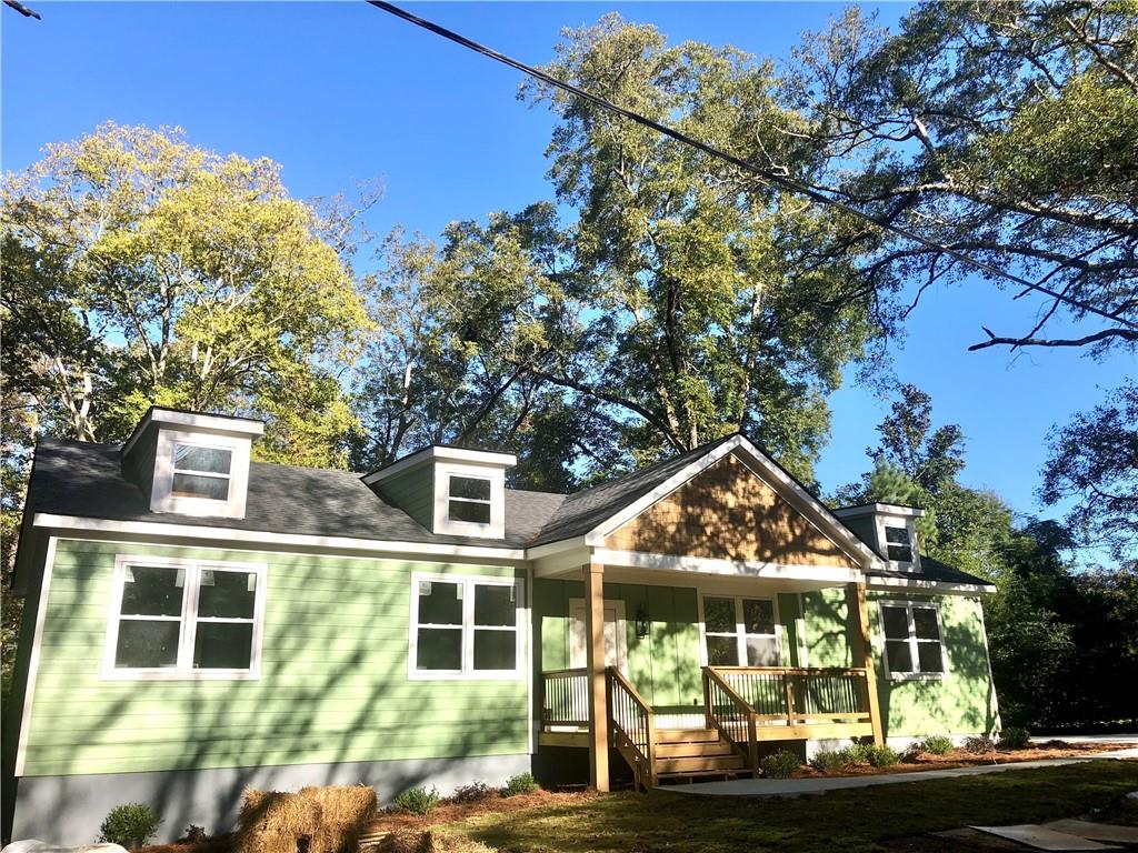 110 Witcher Street Union Point, GA 30669 - Photo 1 of 1 front view of a house