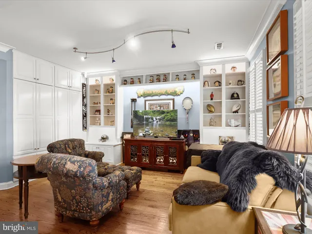 $1,200,000 | 928 Fell Street, Baltimore, MD 21231