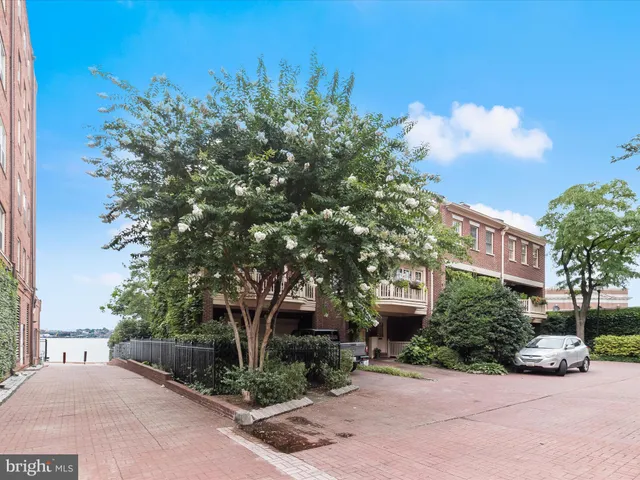 $1,200,000 | 928 Fell Street, Baltimore, MD 21231