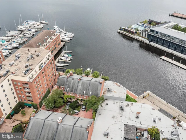 $1,200,000 | 928 Fell Street, Baltimore, MD 21231