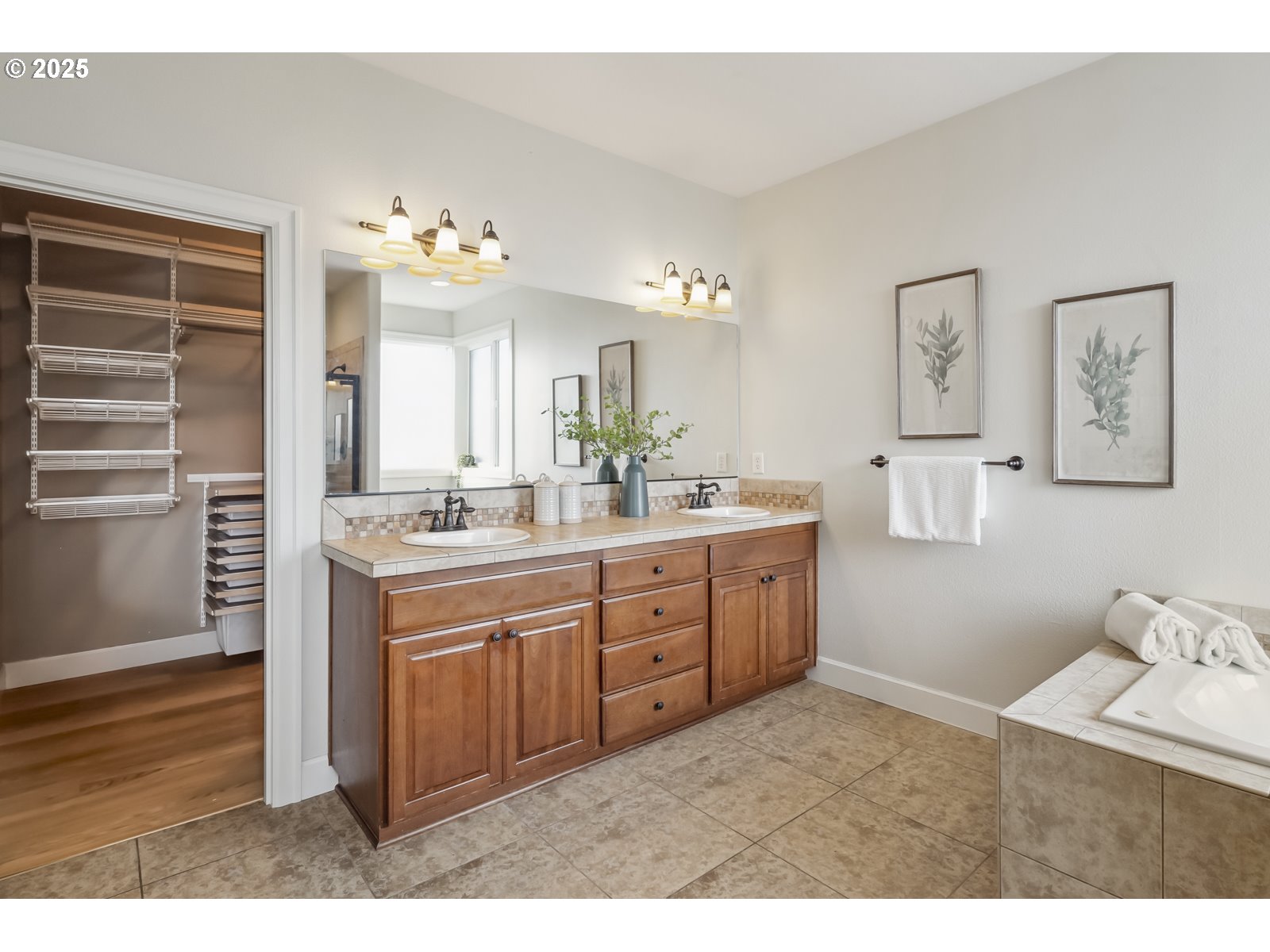 10950 Northwest Ridge Road Portland, OR 97229 - Photo 37 of 45 Gallery Image 37