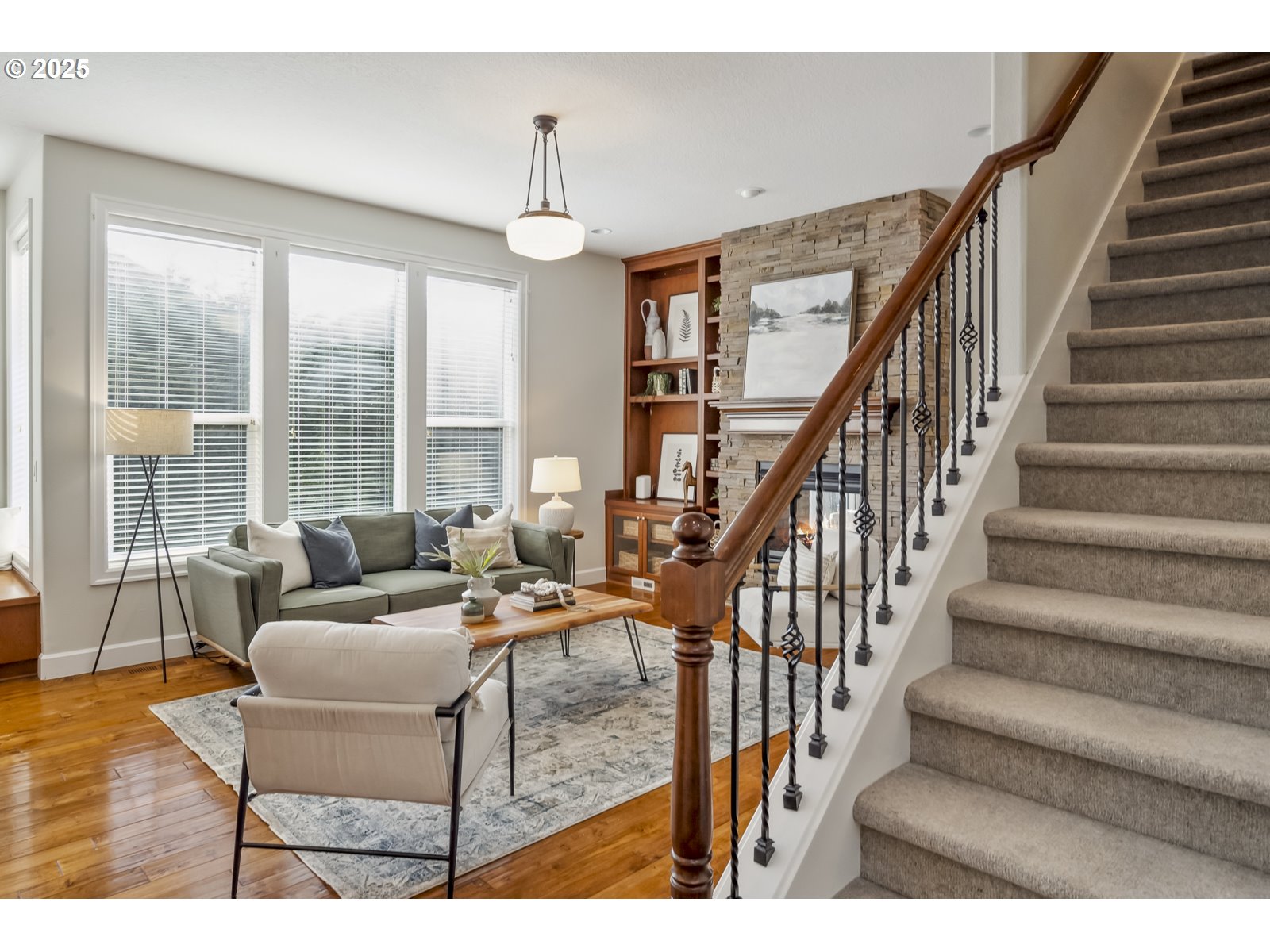 10950 Northwest Ridge Road Portland, OR 97229 - Photo 5 of 45 Gallery Image 5