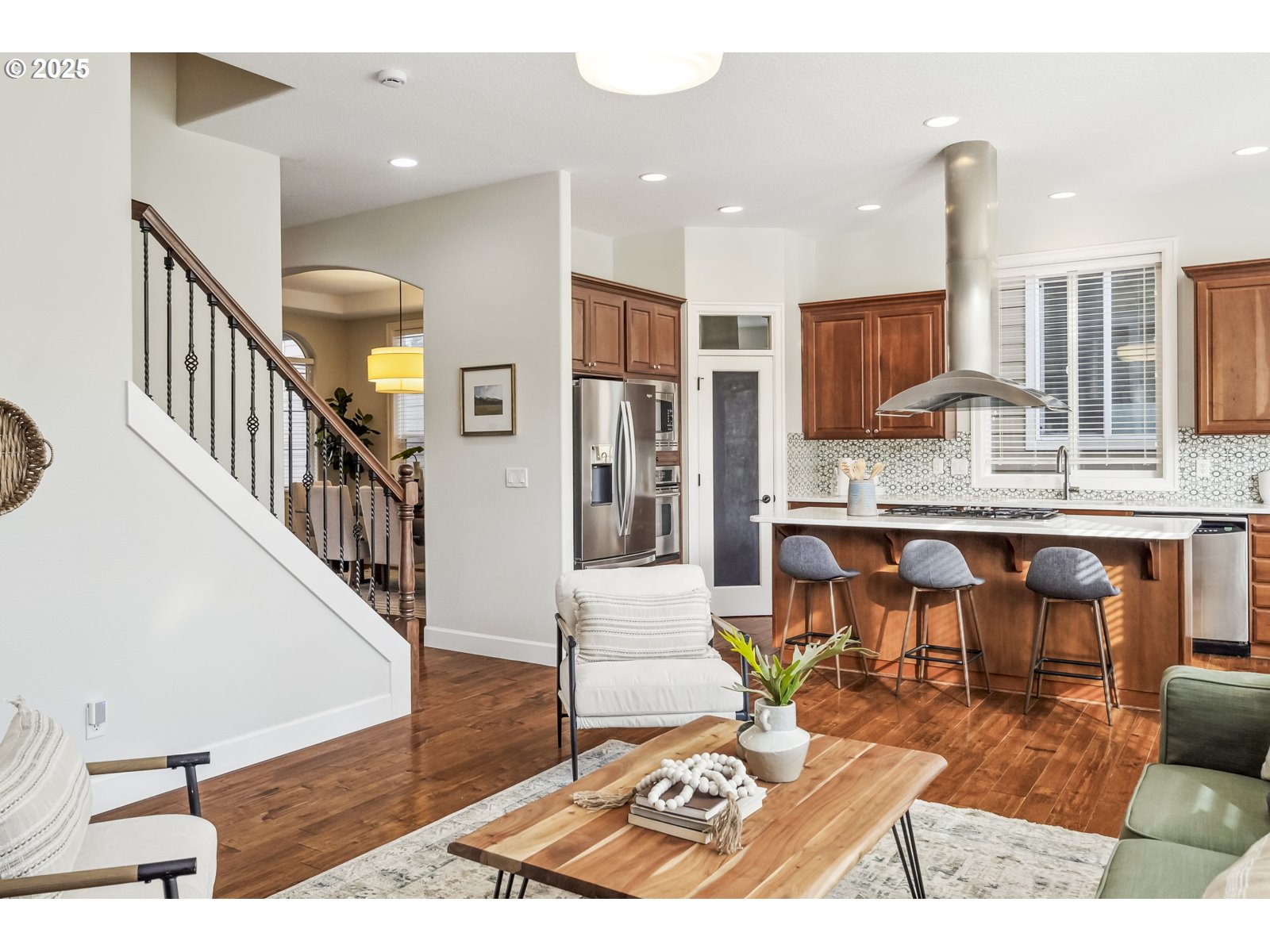 10950 Northwest Ridge Road Portland, OR 97229 - Photo 6 of 45 Gallery Image 6