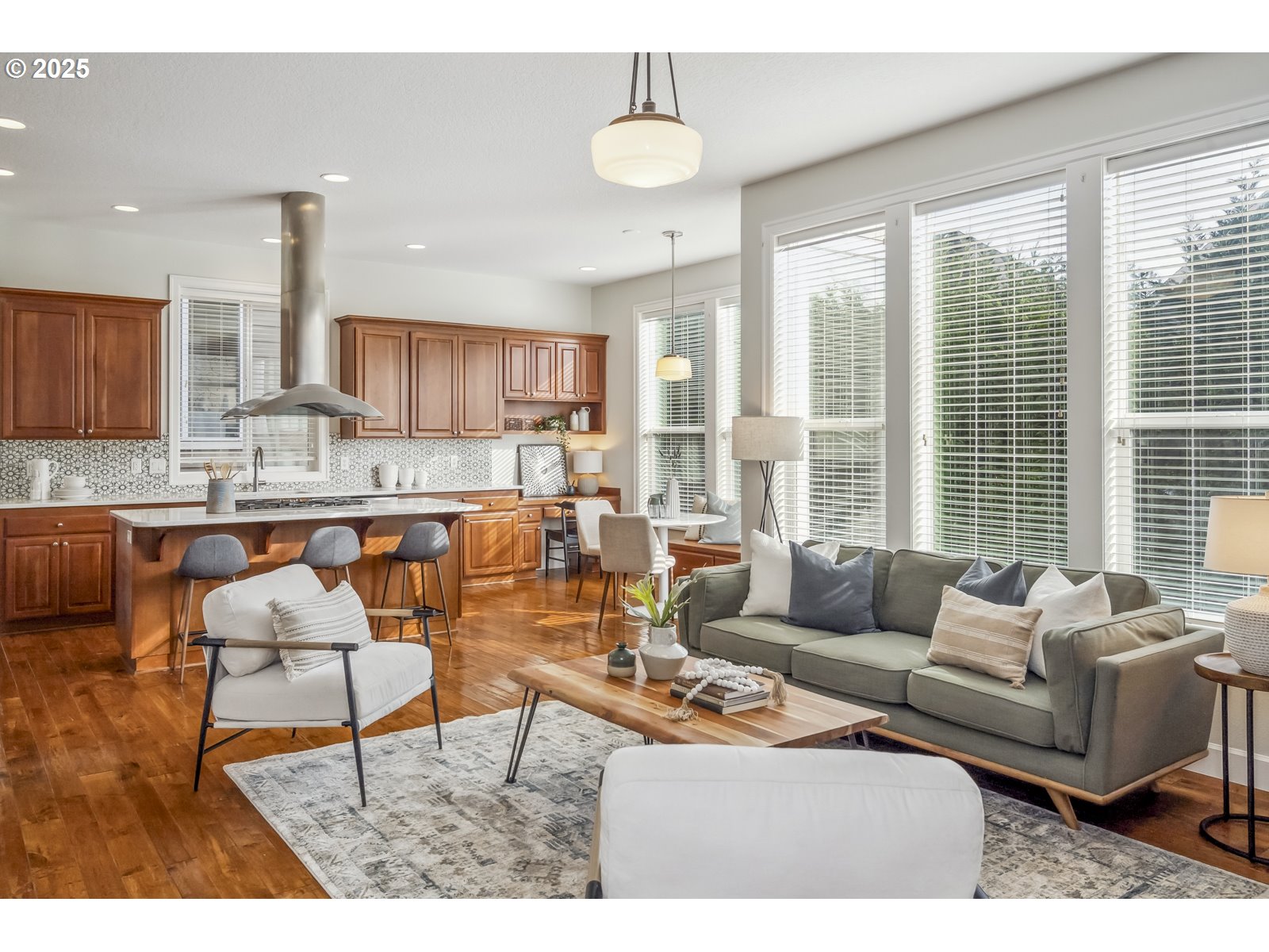 10950 Northwest Ridge Road Portland, OR 97229 - Photo 7 of 45 Gallery Image 7