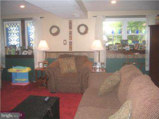 1031 Riviera Road Warminster, PA 18974 - Photo 4 of 6