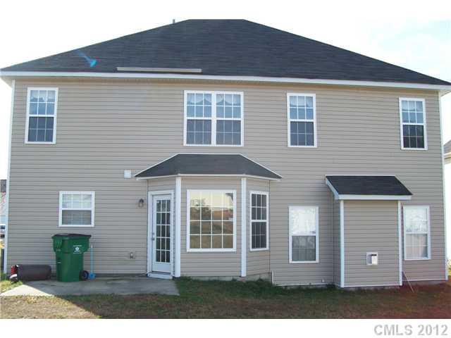 814 Reigate Road Charlotte, NC 28262 - Photo 2 of 10 Gallery Image 2