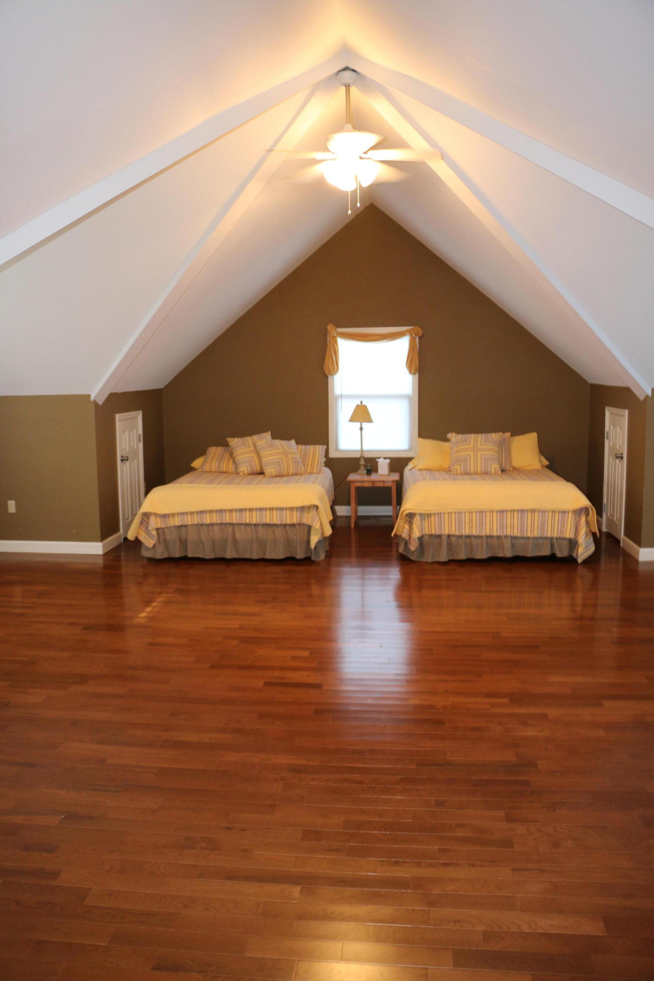 590 East Norris Point Road La Follette, TN 37766 - Photo 25 of 34 26