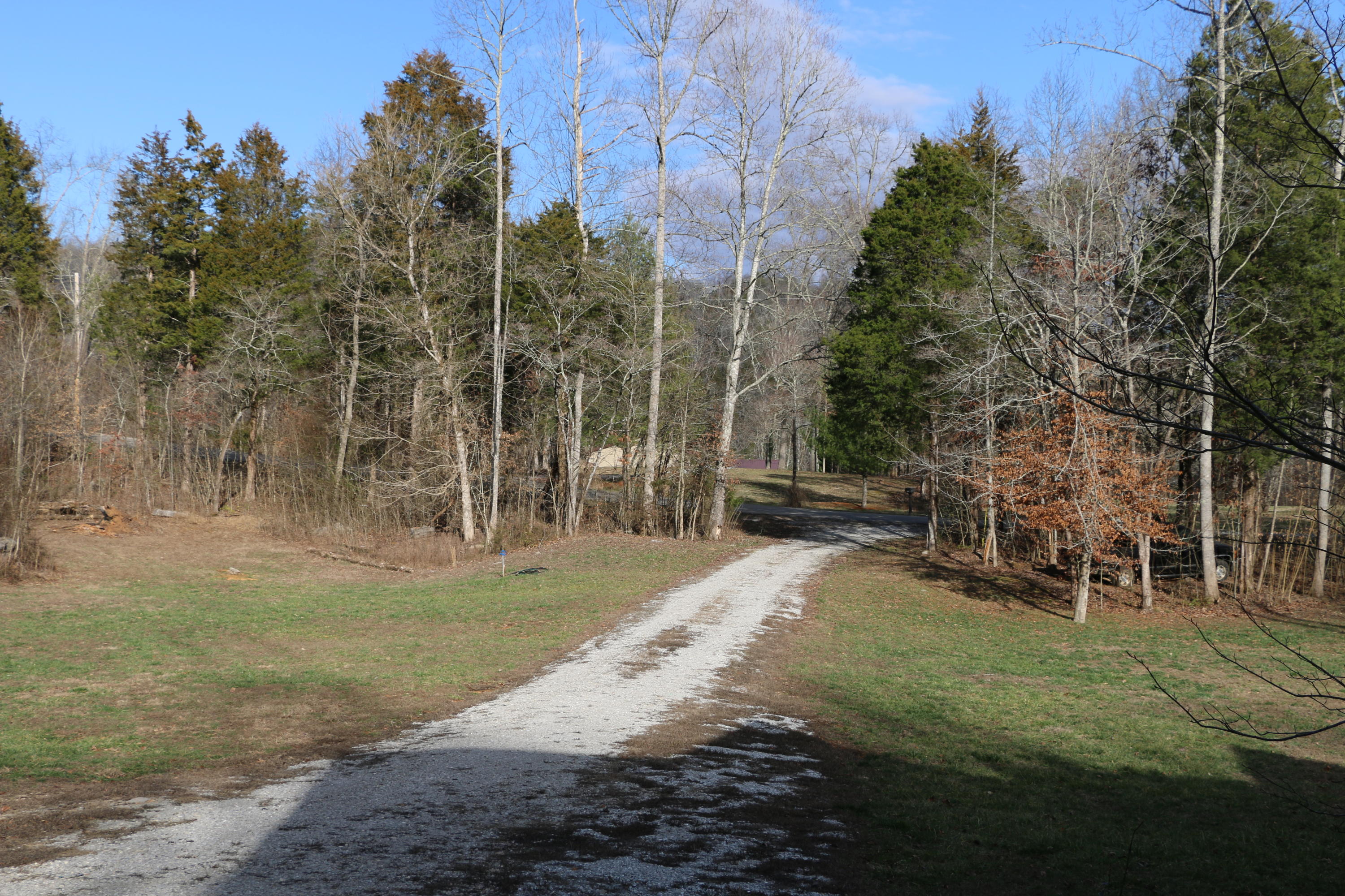 590 East Norris Point Road La Follette, TN 37766 - Photo 27 of 34 28