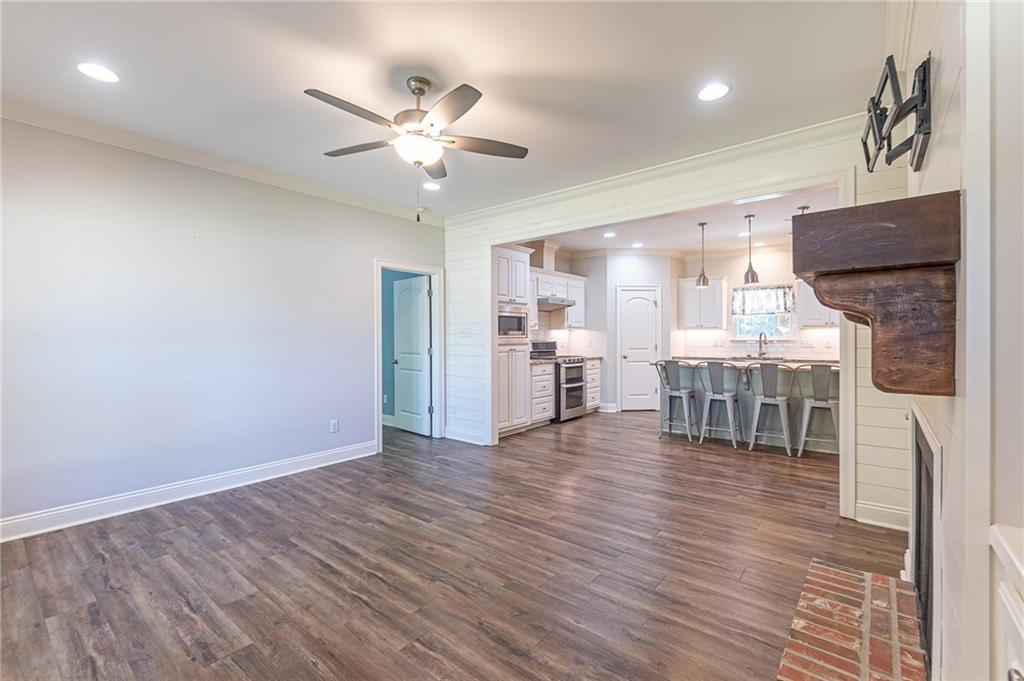 648 Barron Chapel Road Pineville, LA 71360 - Photo 8 of 37