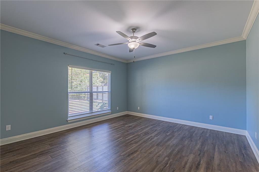 648 Barron Chapel Road Pineville, LA 71360 - Photo 9 of 37