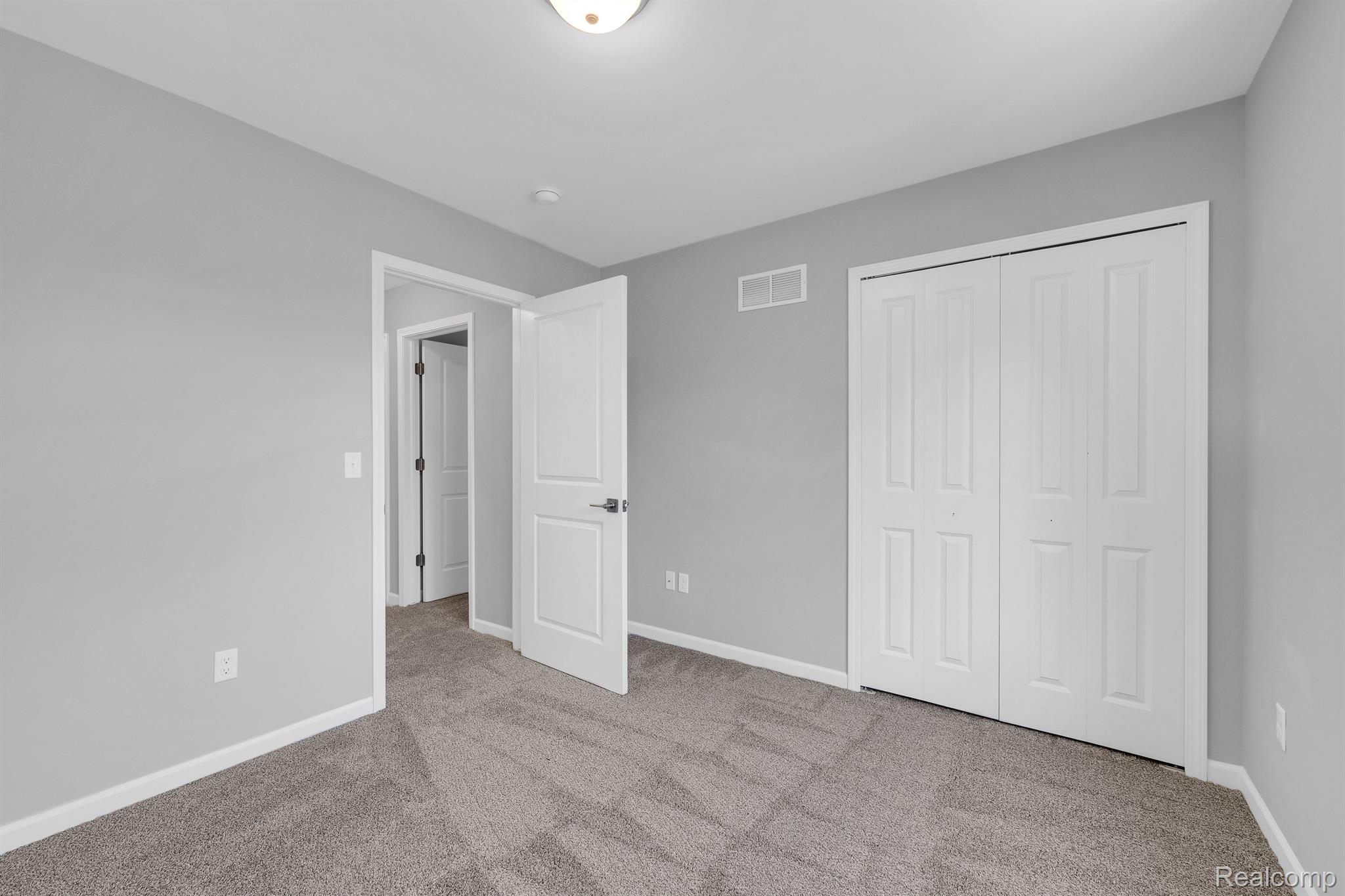 16252 Catalpa Ridge Holly, MI 48442 - Photo 25 of 30 Gallery Image 25