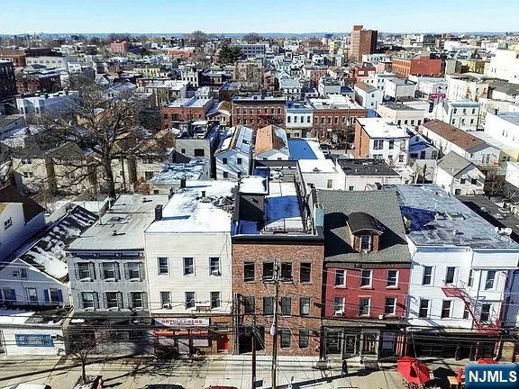 $3,500 | 431 Palisade Avenue, Unit 3, Jersey City, NJ 07307