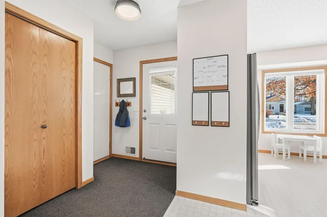 $385,000 | 4123 Yates Avenue North, Robbinsdale, MN 55422
