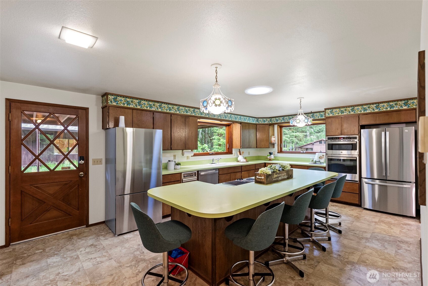 2415 Southeast Bielmeier Road Port Orchard, WA 98367 - Photo 9 of 40