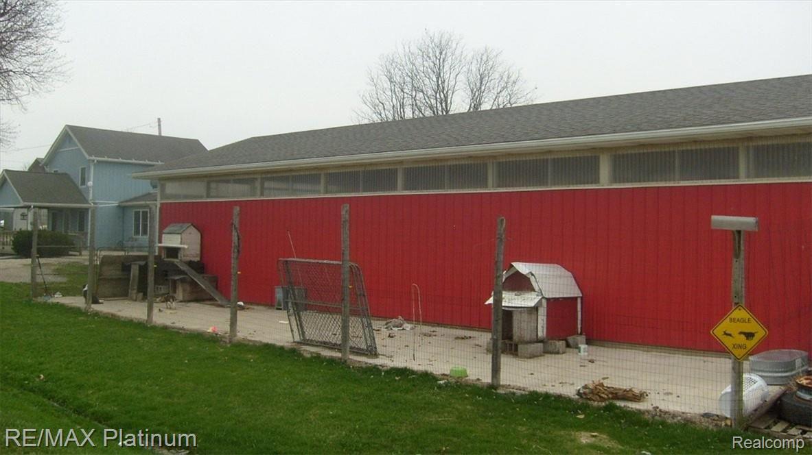8510 Walworth Road Bancroft, MI 48414 - Photo 8 of 12 realcomp pics 007.jpg