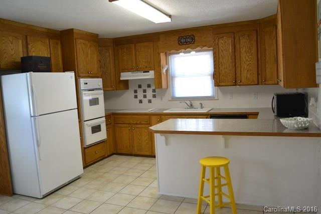 851 Cherry Road Rock Hill, SC 29730 - Photo 6 of 15 Gallery Image 6