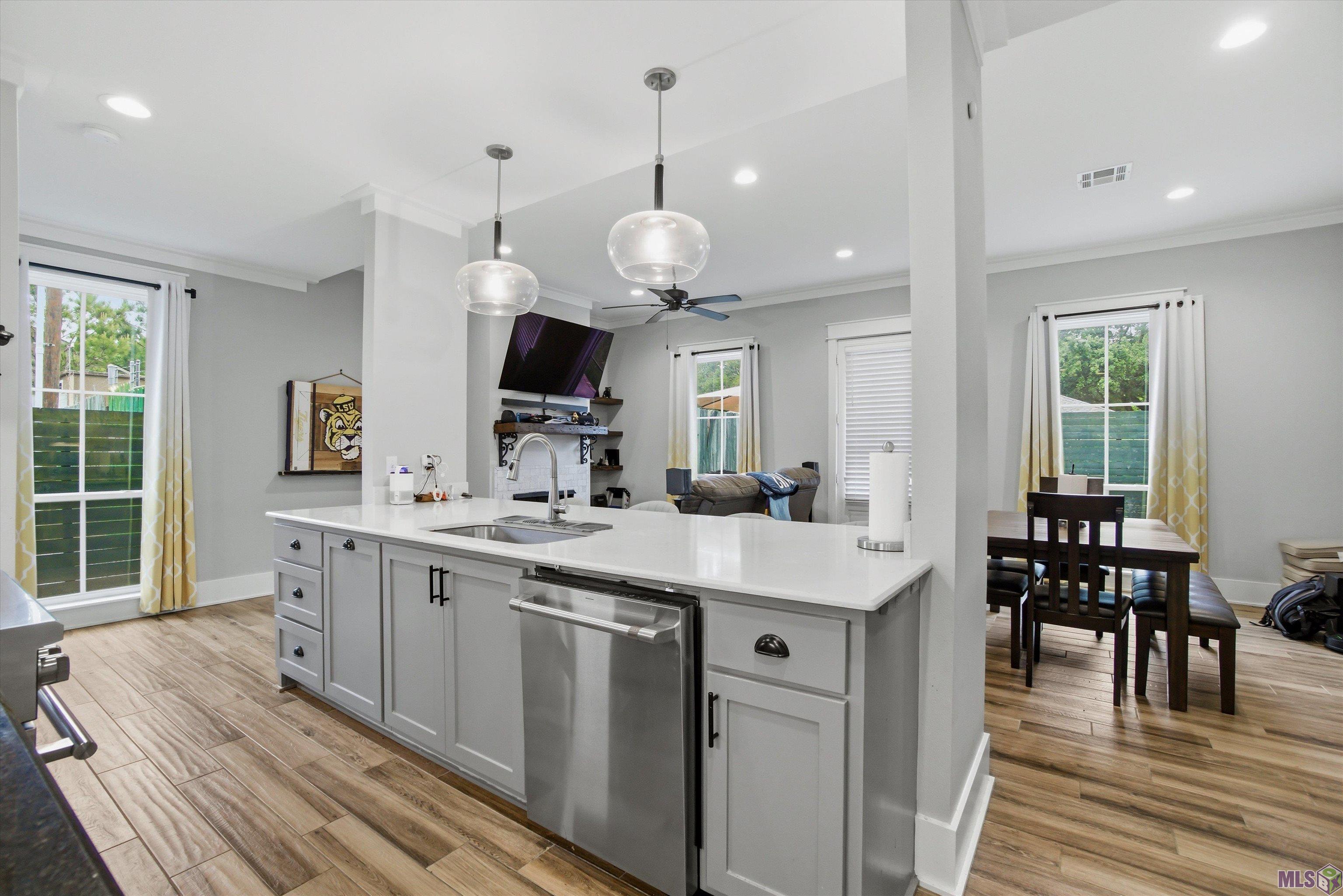 421 St Thomas Lane Baton Rouge, LA 70806 - Photo 7 of 20