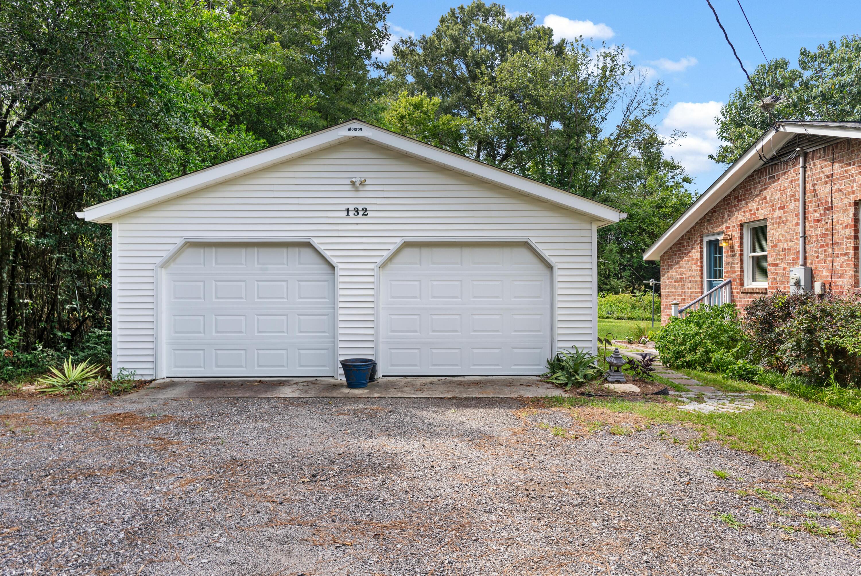 132 Rufus Road Orangeburg, SC 29115 - Photo 4 of 21 DSC04441