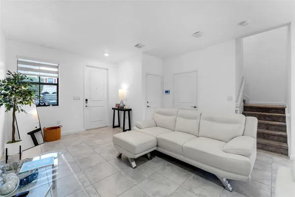 $3,200 | 25160 Southwest 114th Court, Unit 25160, Homestead, FL 33032