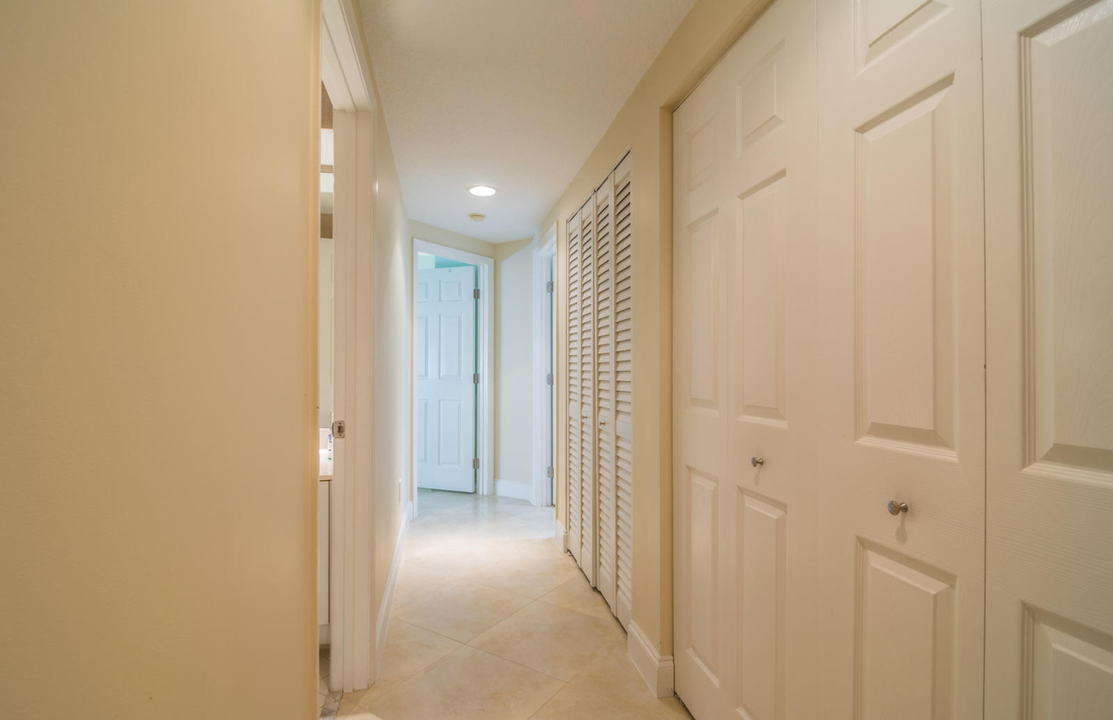 17060 Emile Street, Unit 4 Boca Raton, FL 33487 - Photo 15 of 31 48CD235C-705F-401F-B5DC-D184E43A89F7
