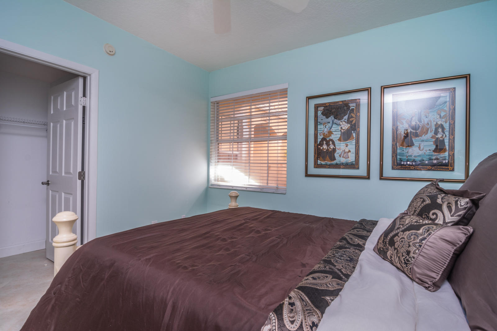 17060 Emile Street, Unit 4 Boca Raton, FL 33487 - Photo 17 of 31 F17305DF-CDA8-483C-9A34-136ABF982A6B