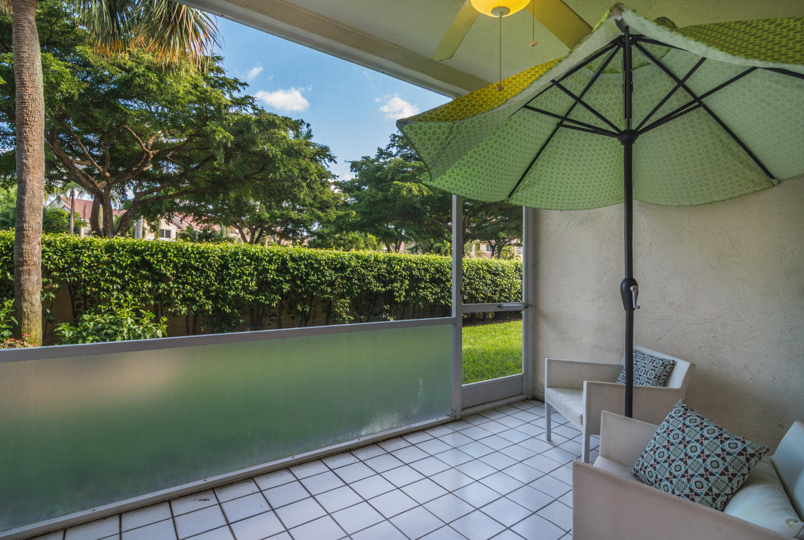 17060 Emile Street, Unit 4 Boca Raton, FL 33487 - Photo 27 of 31 688FD2DA-787F-4A88-BBBF-7AA3D8F9D472
