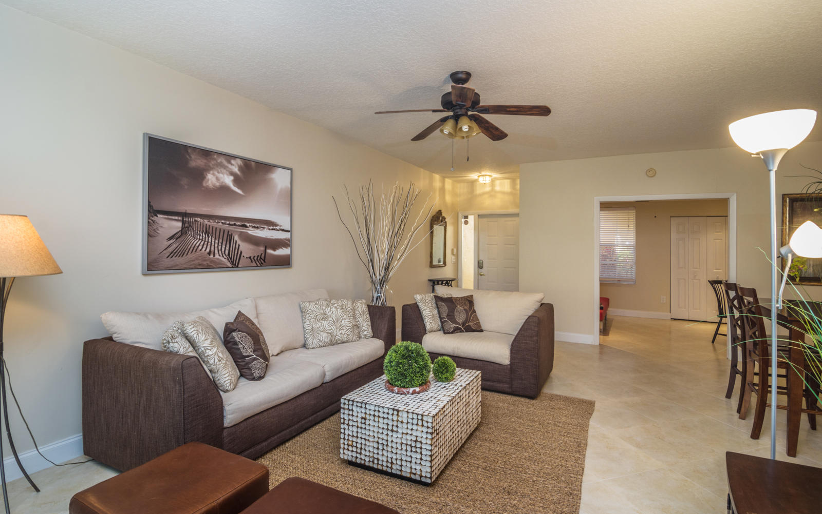 17060 Emile Street, Unit 4 Boca Raton, FL 33487 - Photo 5 of 31 96CABAB1-8126-4C88-8862-9D841C055B98