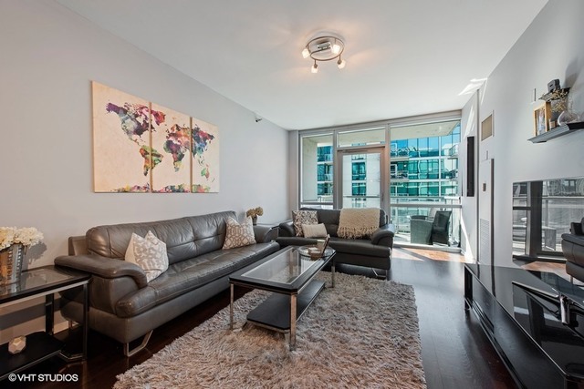 123 South Green Street, Unit 1007B Chicago, IL 60607 - Photo 3 of 15