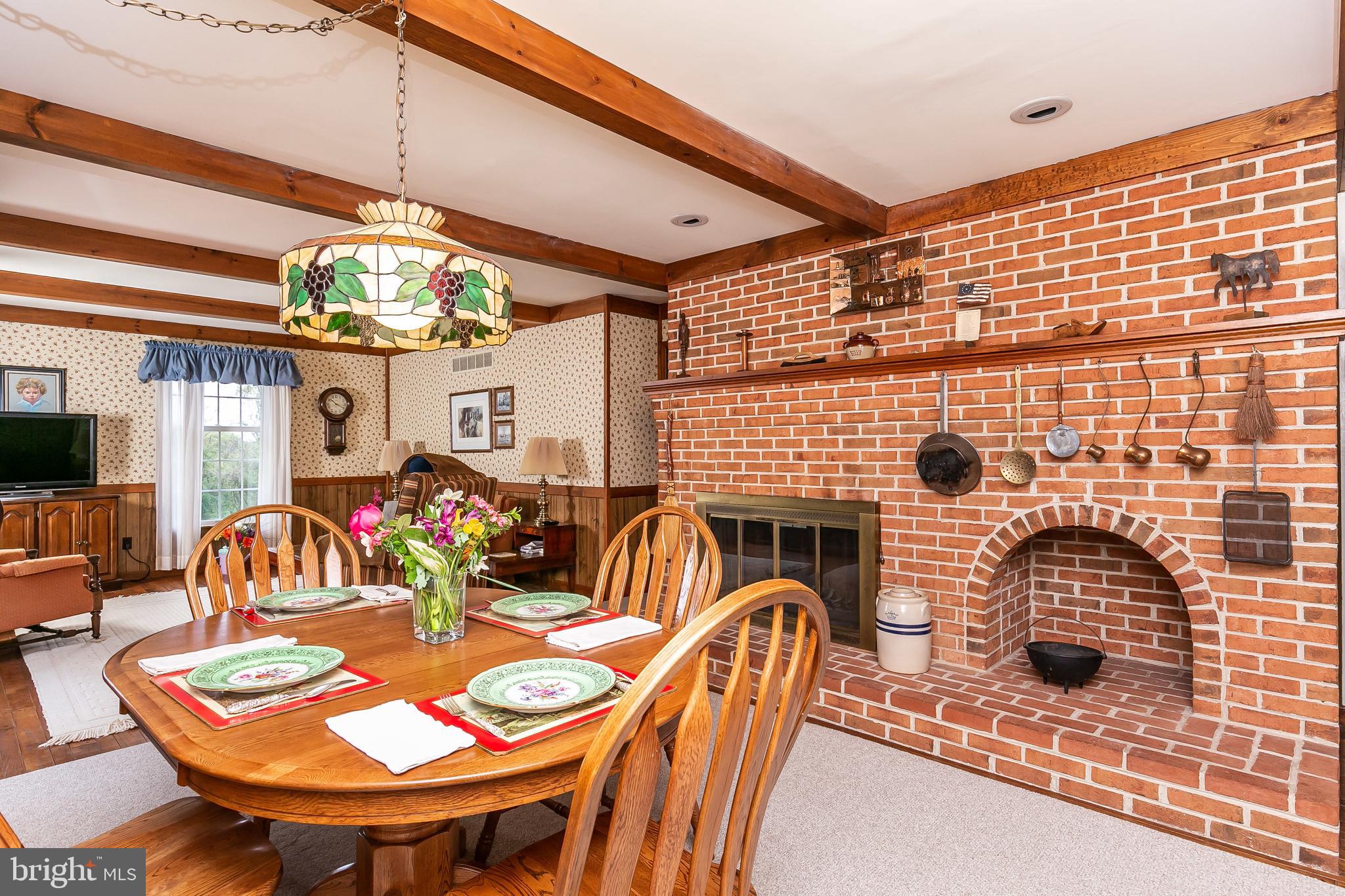 1400 Corbett Road Monkton, MD 21111 - Photo 8 of 20 Kitchen Table Space
