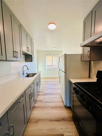 $2,100 | 933 North Alameda Avenue, Unit 4, Azusa, CA 91702