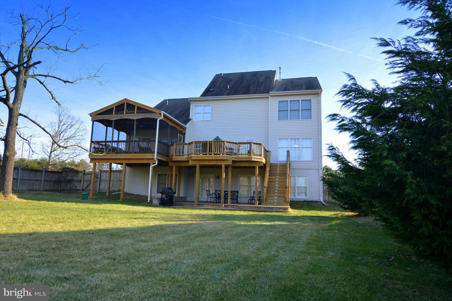 13242 Braddock Road Clifton, VA 20124 - Photo 28 of 30 Exterior (Rear)