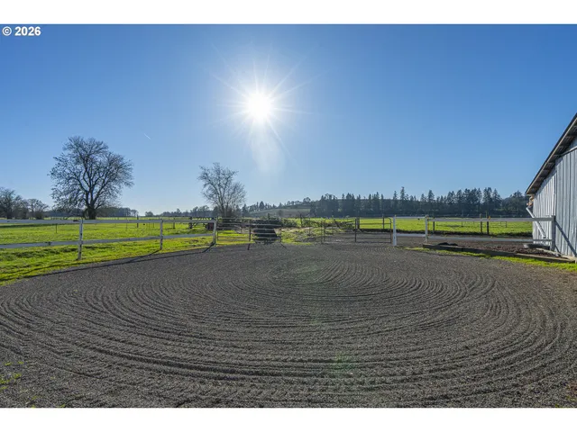$795,000 | 24618 Highway 99, Junction City, OR 97448