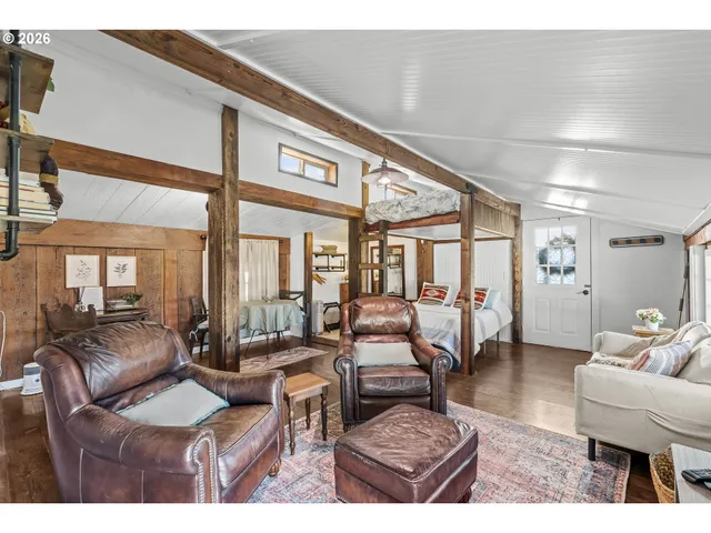 $795,000 | 24618 Highway 99, Junction City, OR 97448