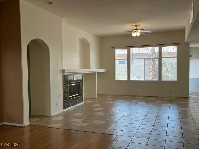 $2,700 | 2789 Gallant Hills Drive, Las Vegas, NV 89135