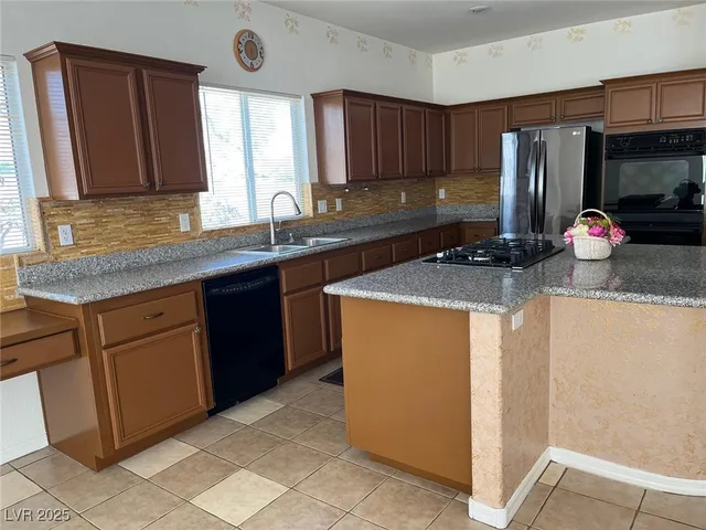 $2,700 | 2789 Gallant Hills Drive, Las Vegas, NV 89135