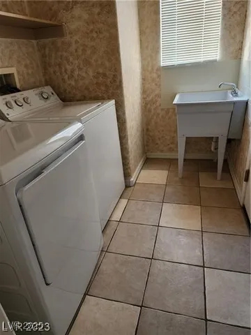 $2,700 | 2789 Gallant Hills Drive, Las Vegas, NV 89135