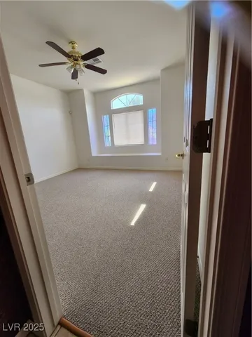 $2,700 | 2789 Gallant Hills Drive, Las Vegas, NV 89135