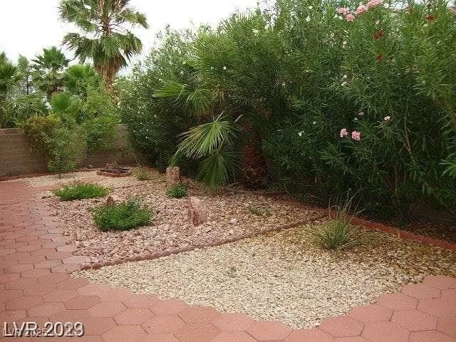 $2,700 | 2789 Gallant Hills Drive, Las Vegas, NV 89135