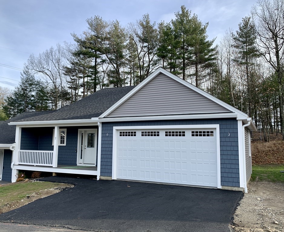 20 Turtle, Unit 20 Sterling, MA 01564 - Photo 1 of 12 Gallery Image 1