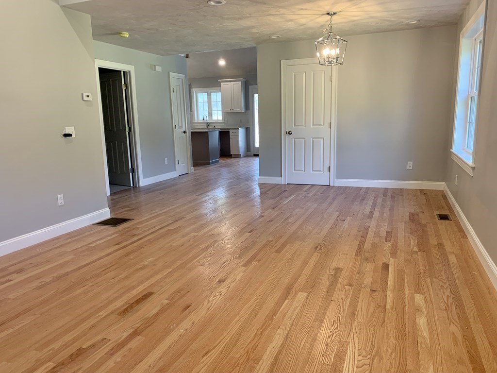 20 Turtle, Unit 20 Sterling, MA 01564 - Photo 5 of 12 Gallery Image 5