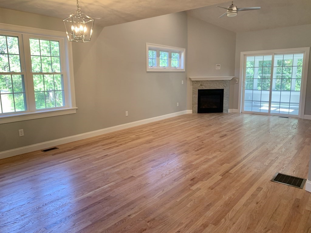 20 Turtle, Unit 20 Sterling, MA 01564 - Photo 6 of 12 Gallery Image 6