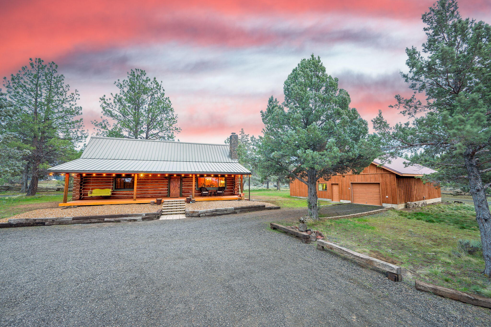 16011 Old Juniper Road Sisters, OR 97759 - Photo 23 of 41 an outdoor view with patio