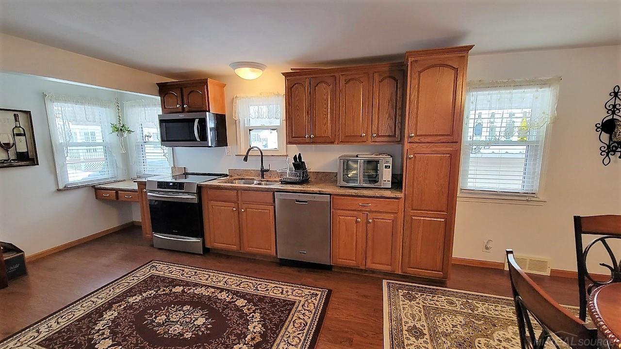 3135 Simpson Road Fort Gratiot, MI 48059 - Photo 9 of 28 50102681-8.JPG
