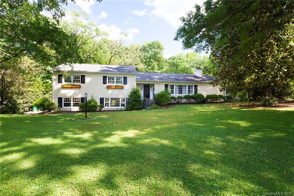 800 Longbow Road Charlotte, NC 28211 - Photo 1 of 46 Gallery Image 1
