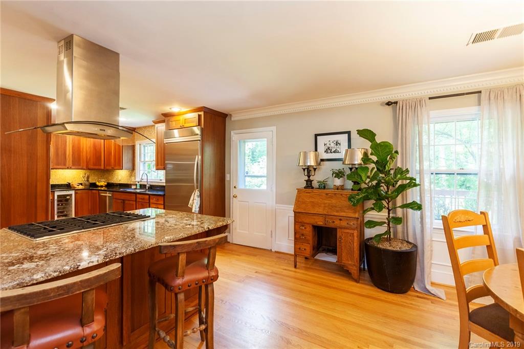 800 Longbow Road Charlotte, NC 28211 - Photo 13 of 46 Gallery Image 13