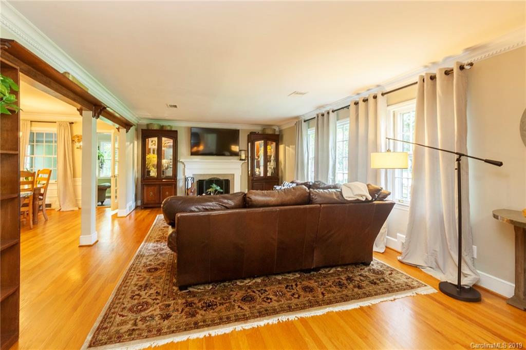 800 Longbow Road Charlotte, NC 28211 - Photo 8 of 46 Gallery Image 8
